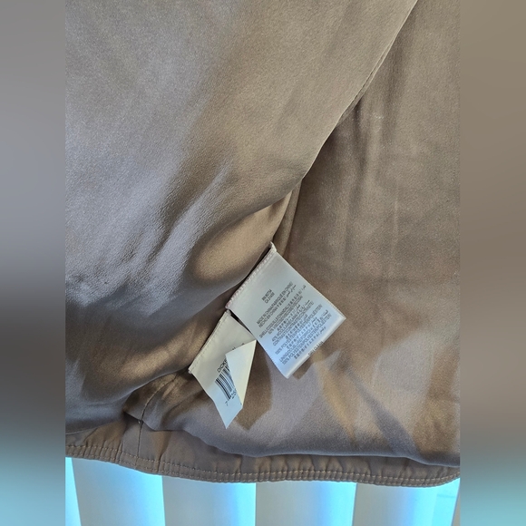 BCBG classic short coat in soft wool-blend fabric. - Picture 10 of 10